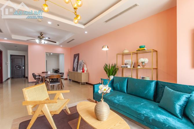 BQL Royal City cập nhật quỹ căn cho thuê rẻ nhất T3/2024 - 1