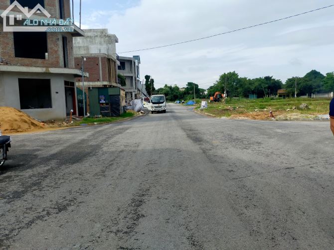 Bán lô đất tái định cư MB 3037 Ven Sông Hạc, Phường Đông Thọ, Thành phố Thanh Hóa 88.7m2 - 1