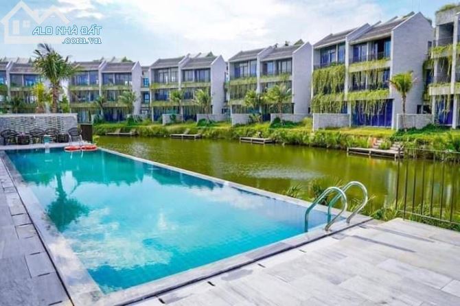 BÁN VILLA CASAMIA VIEW SÔNG _ FULL NỘI THẤT !