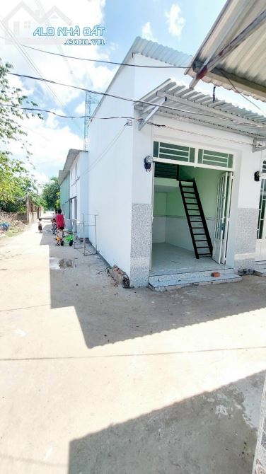 Chủ Bán Nhà 1 Lầu Đang Cho Thuê Giá 370Triệu, Gần Cầu Ông Thìn ,Có Sổ Hồng Riêng !!! - 3