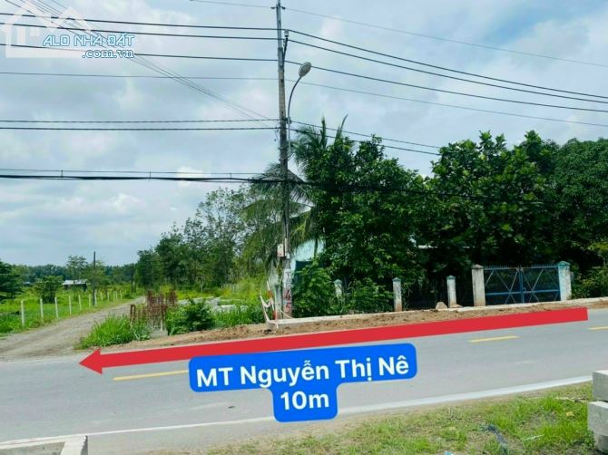 Đất góc 2 mặt tiền đường Nguyễn Thị Nê xã Phú Hòa Đông Củ Chi, DT: 10x62m.