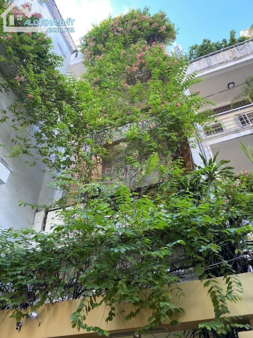 Bán nhà 2MT hẻm 8m Lê Văn Sỹ, P12, Q3. Diện tích 4.2x16. 6 phòng ngủ ,7WC giá 13 tỷ