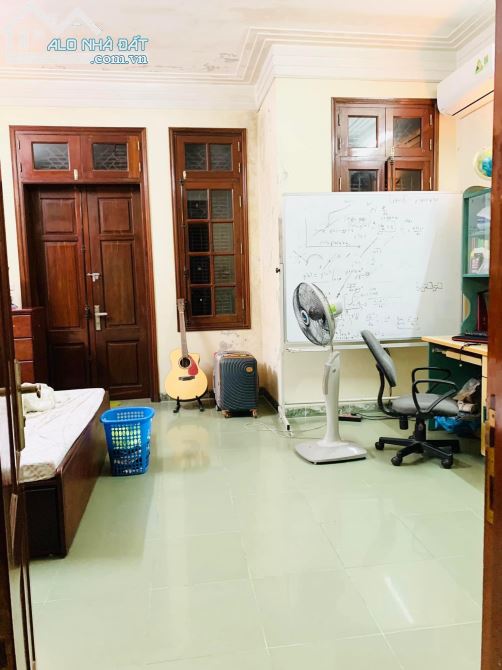 Cần bán nhà Văn Cao Liễu Giai 5m ra đường ô tô tránh trước nhà 2m 35m2 4T SĐCC 7.45 tỷ - 2