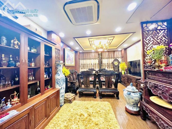 Bán gấp nhà phố Giải Phóng, Gara ô tô, thang máy, kinh doanh, 72m2 x 8 tầng, Nhỉnh 15 tỷ - 1