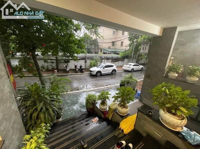 BÁN TOÀ NHÀ VĂN PHÒNG SIÊU HIẾM 10TẦNG X 225M2 - DÒNG TIỀN ỔN ĐỊNH - KD ĐỈNH CAO CÓ 102 - 3
