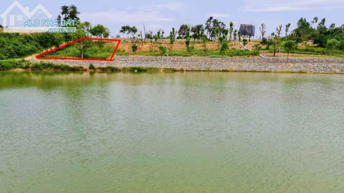 Chính chủ gửi bán 1250m2 có  200m2 thổ cư .  bám hồ khu trung tâm Đồng Chanh – Lương Sơn - 2