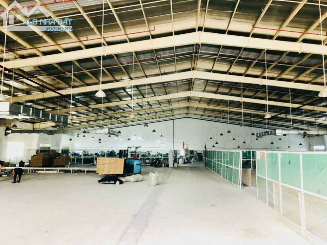 Cho thuê kho xưởng Nguyên khê dt 2800m, pccc tự động nghiệm thu giá 110k/m - 1
