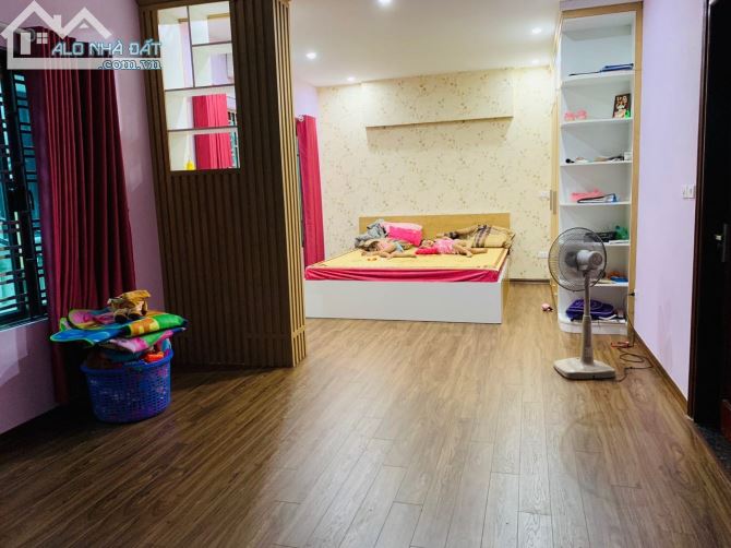 Bán nhà Kim Giang DT 32m 4T. Giá 2.55 tỷ - 2