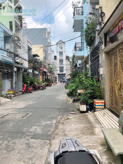 GIẢM 1 TỶ - HẺM XE TẢI GẦN AEON TÂN PHÚ - 4 x 16 - KHU VỰC XÂY 4 TẦNG - GIÁ 5 TỶ X.