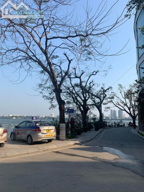 BÁN BIỆT THỰ 5 TẦNG X 126M2 VIEW HỒ TÂY - VỊ TRÍ ĐỈNH, GARA S550 - LÔ GÓC, THANG MÁY
