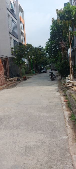 Chủ nhà cần tiền bán lô đất gấp ở thanh liệt. + Diện tích 60m² ô tô 7 vào nhà. - 1