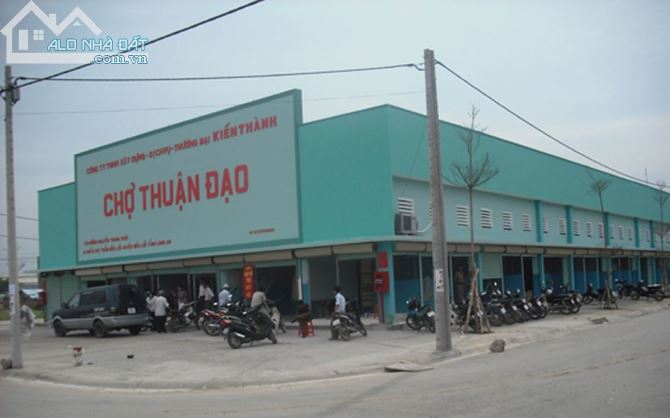 Đất MT Nguyễn Trung Trực. KDC Hoàng Long. Gần Chợ Thuận Đạo.  DT 100m2. SHR - 2