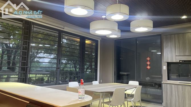 Bán căn biệt thự nghỉ dưỡng tân phong quận 7 giá 32 tỷ - 2