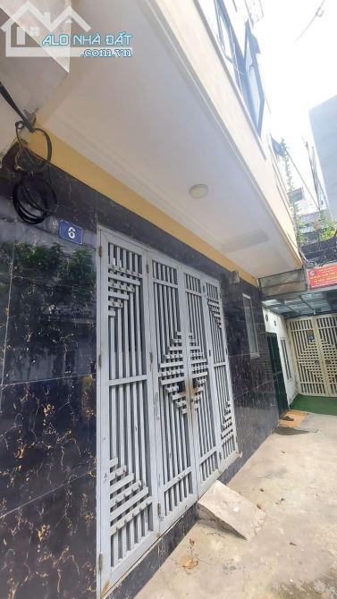CẦN BÁN NHÀ NGÕ 141 GIÁP NHỊ-THỊNH LIỆT.65M,4 NGỦ,MT 5M,CHỦ TỰ XÂY,NGÕ 3 GÁC,Ô TÔ NHÀ