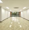 Bán nhà phố Giải Phóng quận Hoàng Mai, Gara ô tô, Thang máy, 66m2 x 6T, Giá 17 tỷ