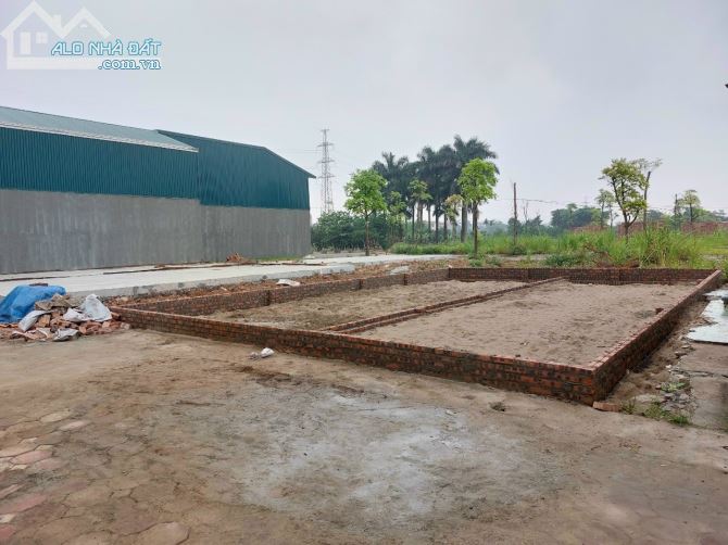 Bán Siêu phẩm 70m2 mặt tiền 5m đất phân lô mặt Đường Trịnh Văn bô 60m, cách Mỹ Đình 3km