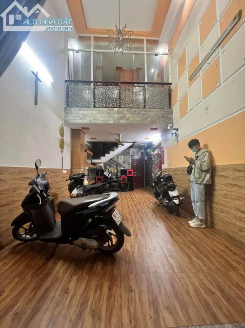Nhà Đẹp 5 tầng, P6 Tân BÌnh Giáp Q10,75M2,Sát Mặt Tiền, Thu Nhập 30tr,Chỉ Hơn 9 tỷ. - 3