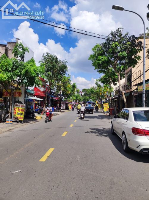 NGỘP Nhà mặt tiền vị trí đẹp, 200m2, ngang khủng 8m, KD đỉnh Phạm Văn Bạch, 24.5 tỷ. - 5