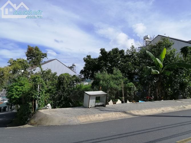 LÔ ĐẤT MẶT TIỀN KINH DOANH BUÔN BÁN NGUYỄN TRUNG TRỰC P4