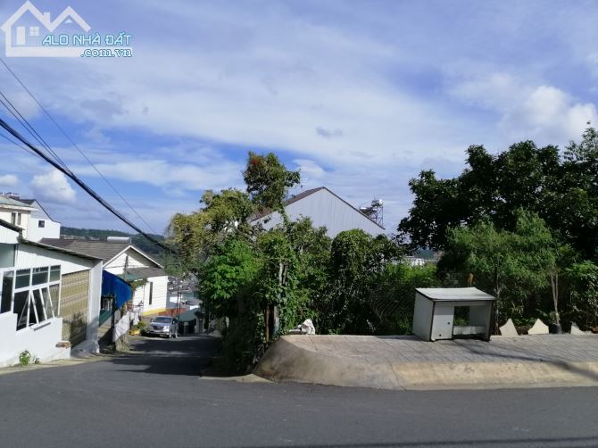 LÔ ĐẤT MẶT TIỀN KINH DOANH BUÔN BÁN NGUYỄN TRUNG TRỰC P4 - 1