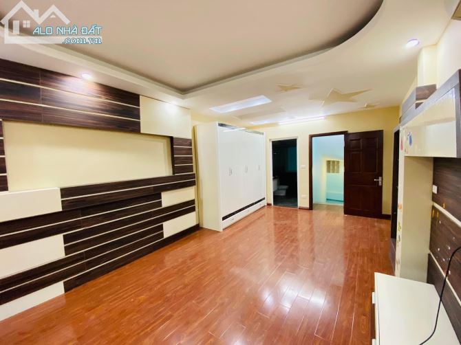 NHÀ ĐẸP Ở NGAY - LÊ TRỌNG TẤN THANH XUÂN - GẦN PHỐ Ô TÔ - PHÂN LÔ QUÂN ĐỘI - 45m2 5 TẦNG - 1