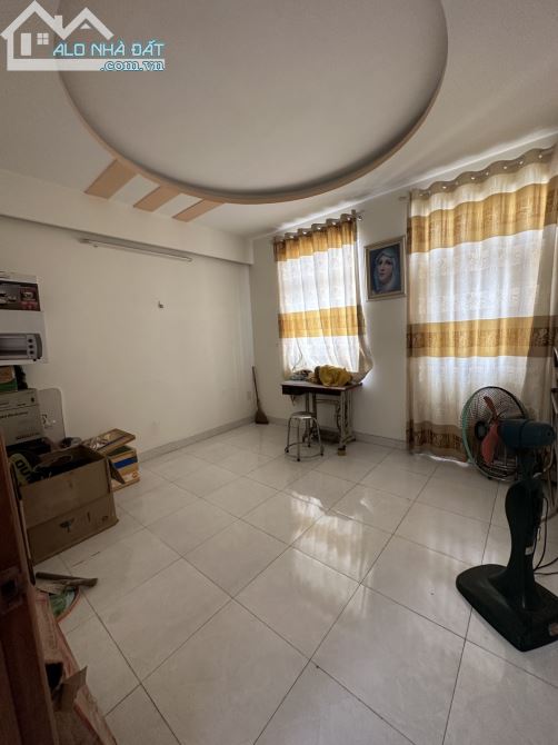 Bán nhà HXH Nguyễn Tiểu La, Quận 10, 50m2, 11PN, chỉ 8 tỷ 9 - 1
