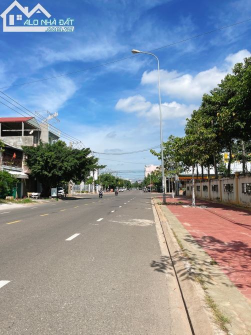 Bán lô đất Biệt Thự đường Phạm Hùng - 367m2 giá 12.5 tỷ - phường Phú Hài - TP Phan Thiết - 2