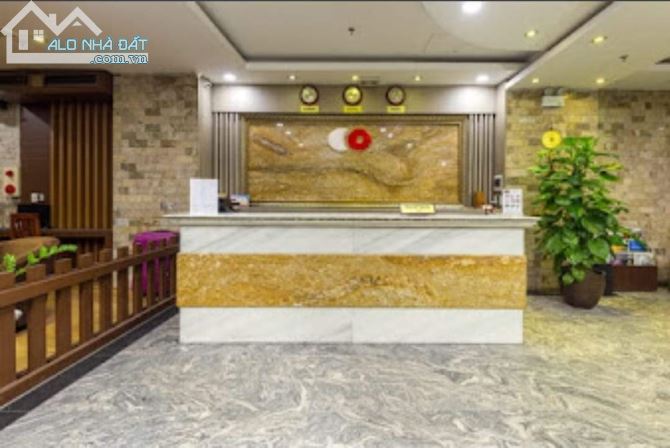 KHÁCH SẠN ĐẲNG CẤP CHÂU ÂU - 9 TẦNG THANG MÁY - DÒNG TIỀN KHỦNG 200m mt 10m chỉ 58 tỷ .