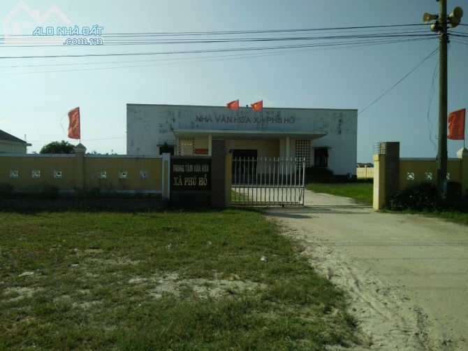 BÁN NHANH KQH PHÚ HỒ, ĐỐI DIỆN CHỢ MỚI. GIÁ  RẺ