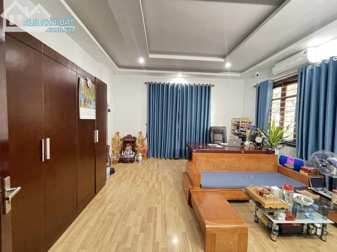 💥 Phân lô Trung Kính Đôi, Mạc Thái Tổ 80m2 4T, MT 8m, KD Đỉnh, Chỉ 26.2 tỷ 💥 - 2