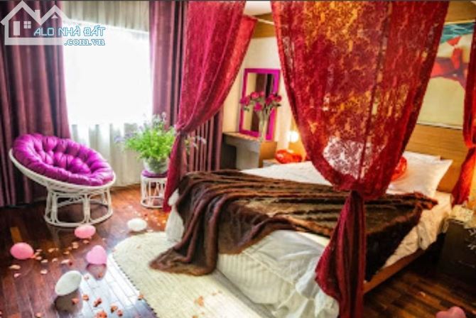 KHÁCH SẠN ĐẲNG CẤP CHÂU ÂU - 9 TẦNG THANG MÁY - DÒNG TIỀN KHỦNG 200m mt 10m chỉ 58 tỷ . - 5