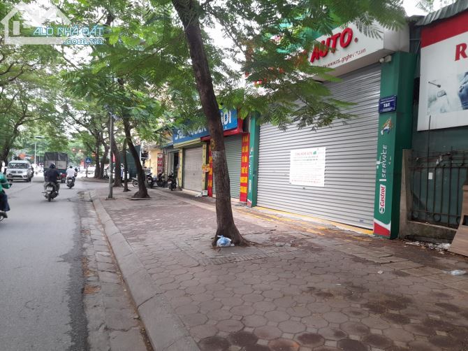 Bán đất mặt phố Ngụy Như Kon Tum, Nhân Hòa, Nguyễn Tuân, DT 2000m2, MT 60m, Giá 250 tỷ