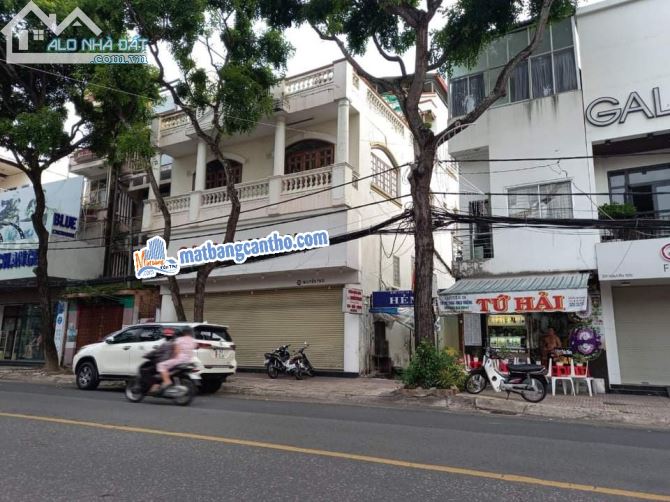 Cho thuê nhà mặt tiền góc đẹp ngang trên 10m đường Nguyễn Trãi - 1