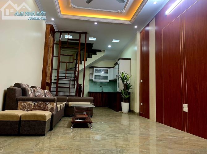 BÁN NHÀ SÀI ĐỒNG 63M2*4T, 7.25 TỶ DÂN XÂY, PHÂN LÔ, Ô TÔ TRÁNH