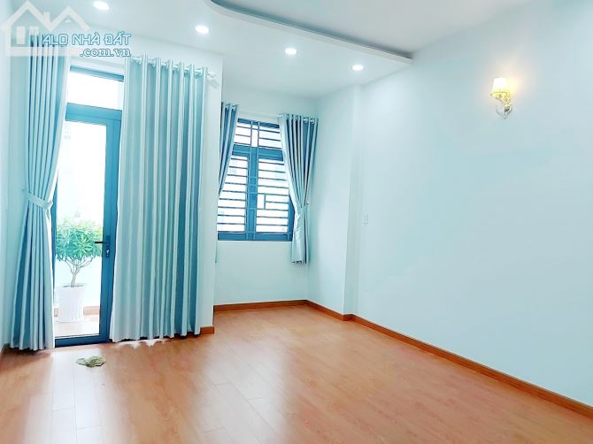 Nhà Mới 5 Tâng Khu Bàu Cát Tân Bình,68m2,Ôtô Đổ Cửa,Ngang to GẦn 5m Chỉ Nhỉnh90tr.rm2, - 1