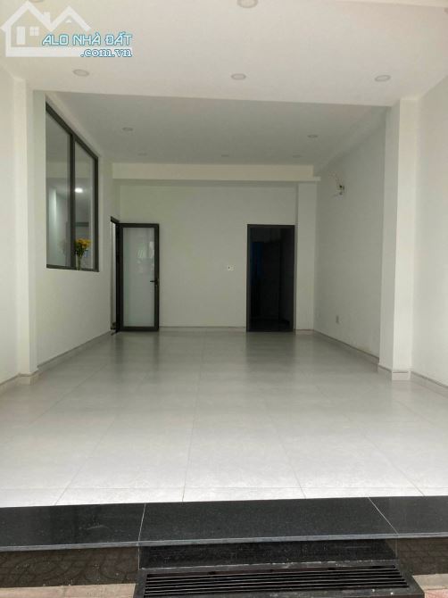 Bán gấp nhà Quang Trung Phường 100 Gò Vấp, C4, 45m2 nhỉnh  2 tỷ, còn TL. - 1