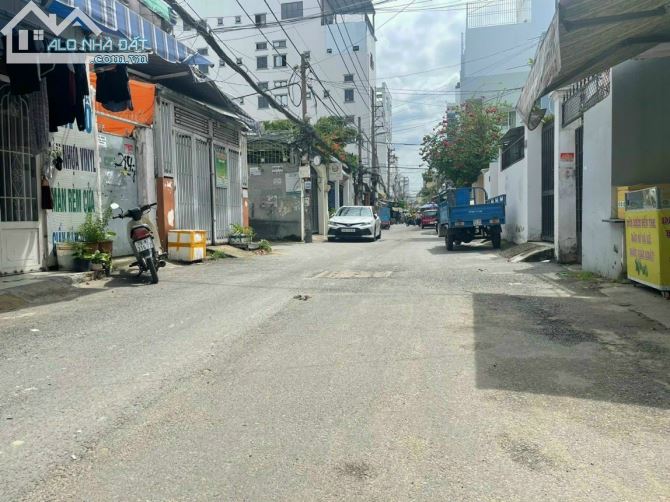 Bán đất Nở Hậu 8m Bùi Đình Túy, Phường 24, Thuận tiện xây CHDV, giá chỉ 100tr/m2 - 1