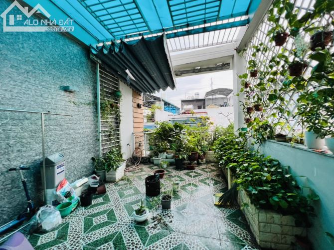 Bán Nhà 3 Tầng Đường số 1 Lý Phục Man, DT: 4 x 18, Giá: 9 Tỷ, có nội thất - 2