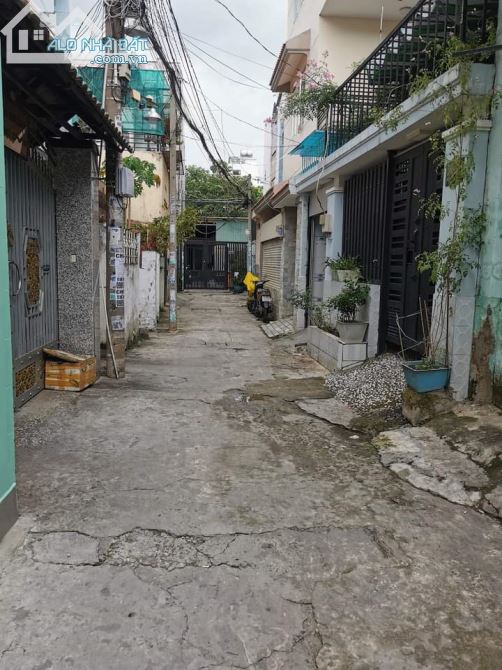 Nhà 138m2 có 4phòng trọ Dương Quảng Hàm Gò Vấp 7,8ty - 2