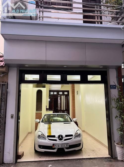 Bán nhà phố Võng Thị, DT 41m2, gara ô tô, 2 thoáng, ngõ ô tô, ô chờ thang máy, giá 14.6 t