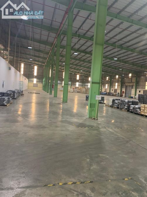 CÔNG TY CẦN CHO THUÊ 3.300m2-7.000m2 KHO XƯỞNG CÓ PCCC TỰ ĐỘNG TẠI KCN QUANG MINH-HÀ NỘI