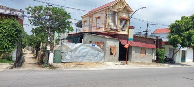 Cần bán lô đất đầu ve mặt đường Quảng Lộc, Quảng Xương, Thanh Hóa 223.2m2 giá 11 triệu/m2