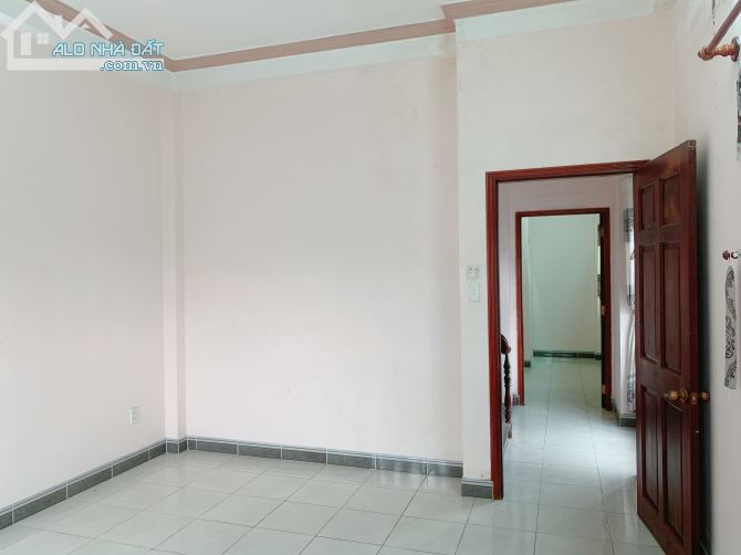Hơn 9 tỷ Mặt Tiền KInh Doanh Đỉnh Lạc Long Quân, Vip Tân Bình 54m2,Ngang 5m, Vuông. - 3