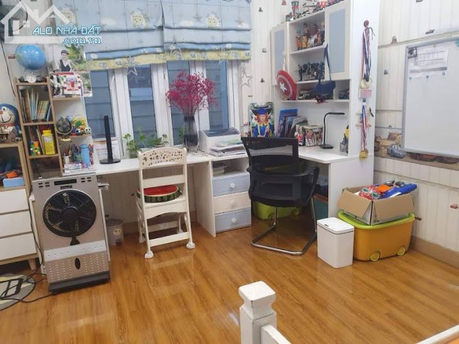 VIP Nguyễn Chí Thanh Phân Lô Gara Ô tô 105m2x5T, mt 5m, 22 tỷ 6 - 4