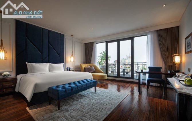 Bán hotel tiêu chuẩn 4 sao mặt phố Đào Tấn 355m2 - 9 tầng - mặt tiền 14m - 250 tỷ - 1