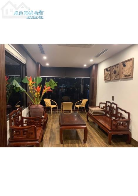MẶT PHỐ TRÍCH SÀI - 2 THOÁNG - VỊ TRÍ CỰC ĐỈNH- VIEW HỒ TÂY 7 TẦNG THANG MÁY 68m chỉ 38 tỷ - 5