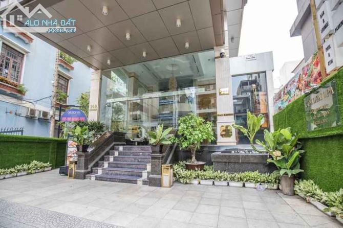 BÁN KHÁCH SẠN 3 SAO ĐƯỜNG 3/2 P.12 Q.10 (14X32M) CN:443M2 QUY MÔ 80P GIÁ 320 TỶ - 1