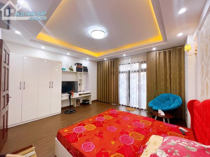 RA MẮT SIÊU PHẨM NHÀ ĐẸP TẠI NGUYỄN VIẾT XUÂN,THANH XUÂN 47M2 GIÁ 8.35 TỶ - 1