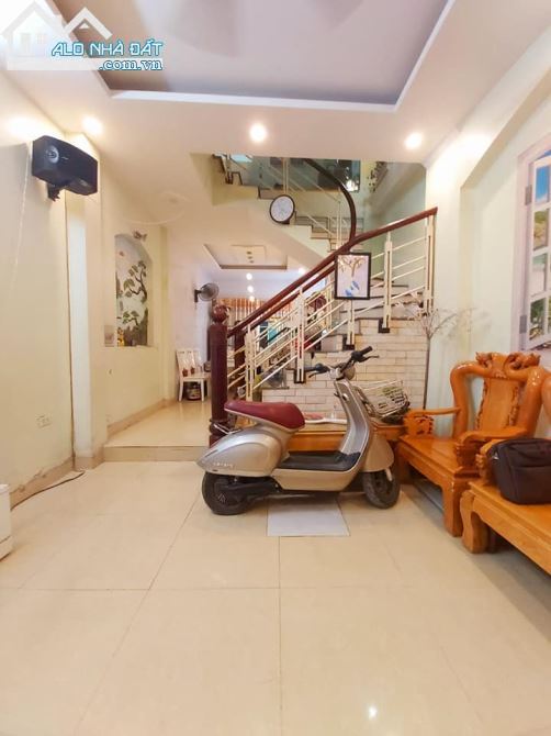 Ngộp chủ gấp bán nhà 84m2, 3ngủ, 2 tấm mới  Nguyễn Thái Sơn,P.5,GV nhỉnh 5 tỷ