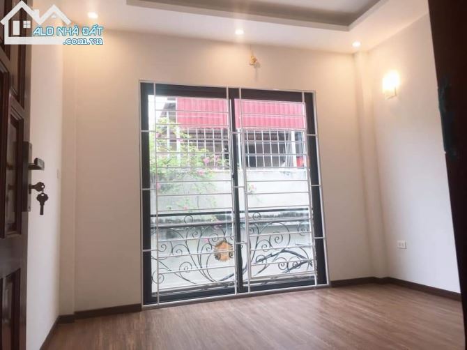 Ngộp chủ gấp bán nhà 84m2, 3ngủ, 2 tấm mới  Nguyễn Thái Sơn,P.5,GV nhỉnh 5 tỷ - 4